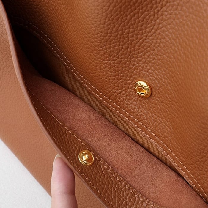 Mara™ – Handmade Elegant Leather Shoulder Bag