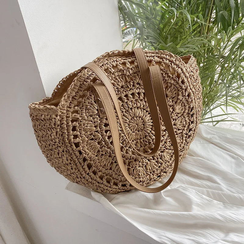 Handcrafted Elegant Multifunctional Straw Handbag