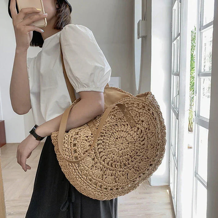 Handcrafted Elegant Multifunctional Straw Handbag